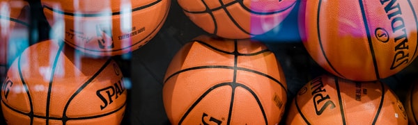 欧洲冠军联赛足球比赛直播画面